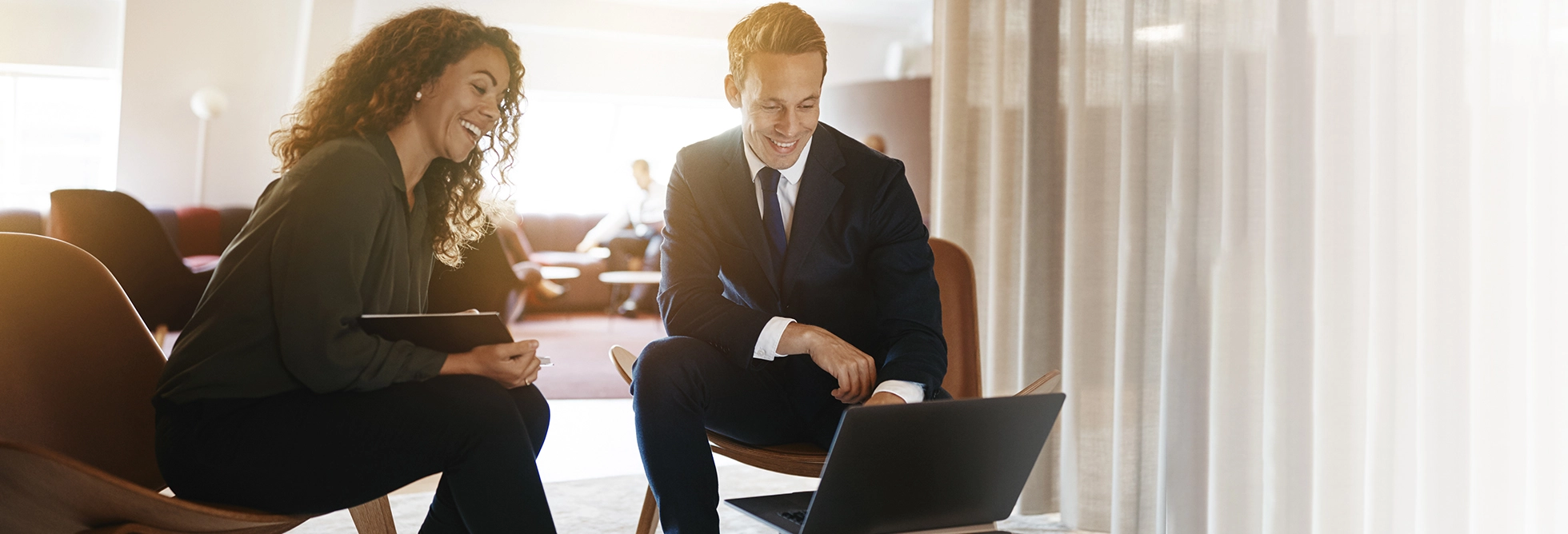 MAKE AN IMPACT WITH A STORYTELLING COACH