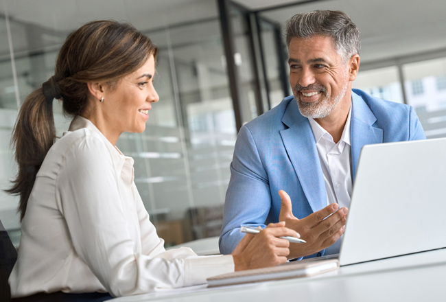 HOW MOXIE’S PITCH & PRESENTATION SLIDE DESIGN<br>SERVICES MAKE A WORLD OF DIFFERENCE